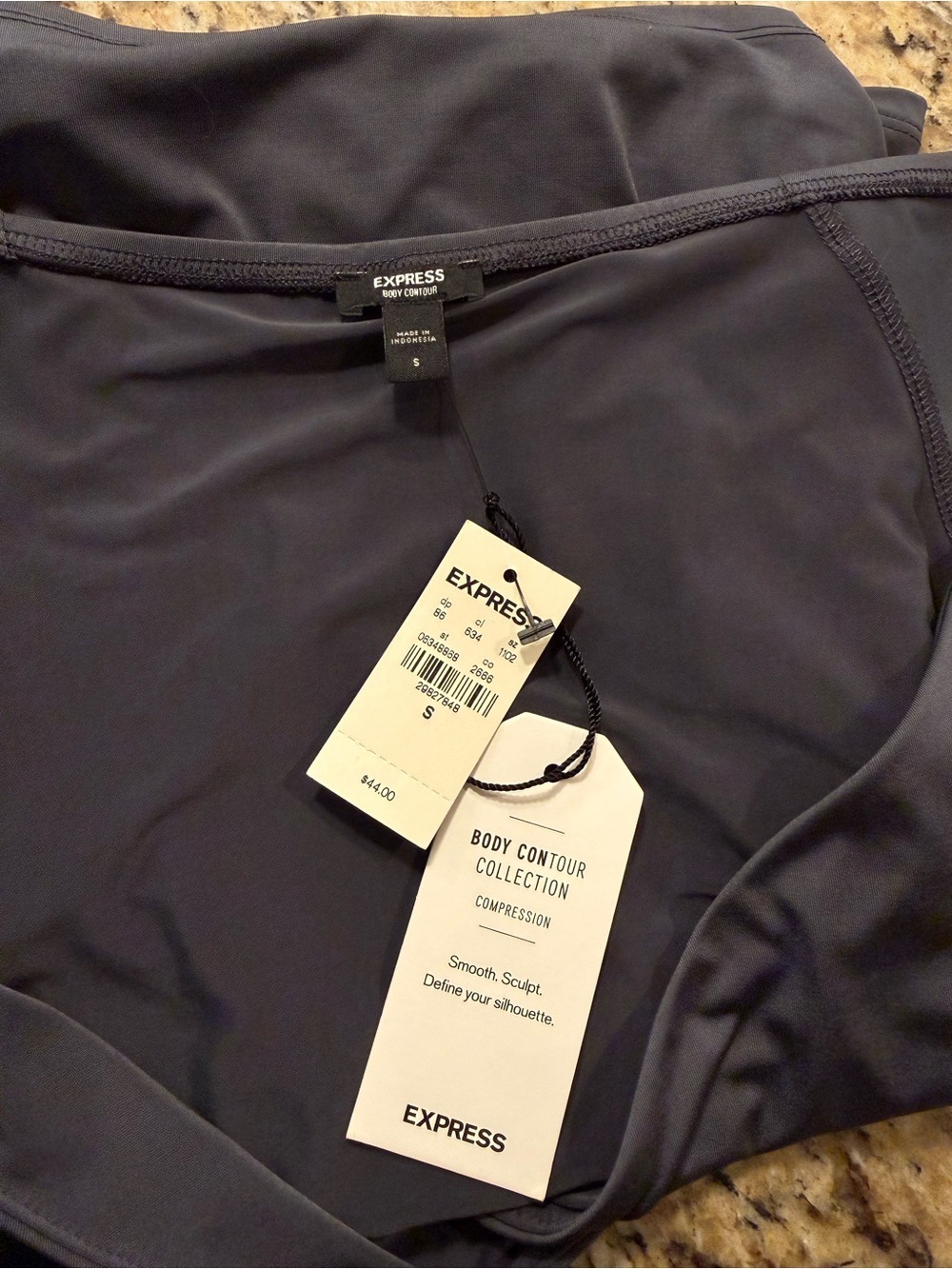 Express Black Wrap-Style Short Sleeve Top size small - Picture 5 of 5